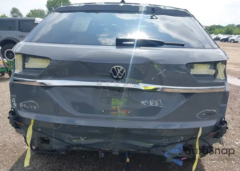 2023 Volkswagen Atlas Cross Sport 3.6L V6 Sel Premium R-Line from USA, damaged, VIN 1V2FE2CA4PC202391